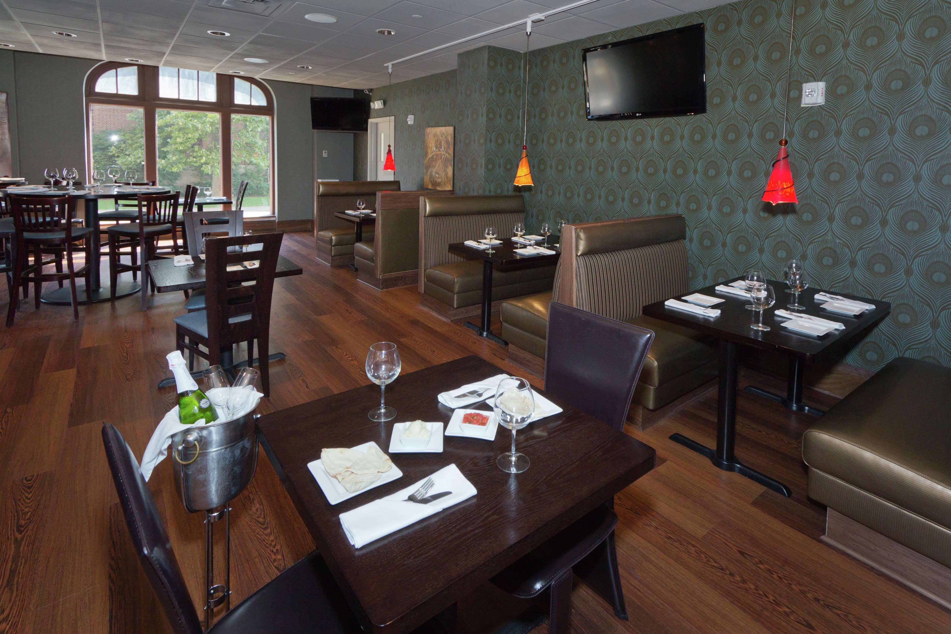 The Tudor Arms - A Doubletree By Hilton Hotel Cleveland