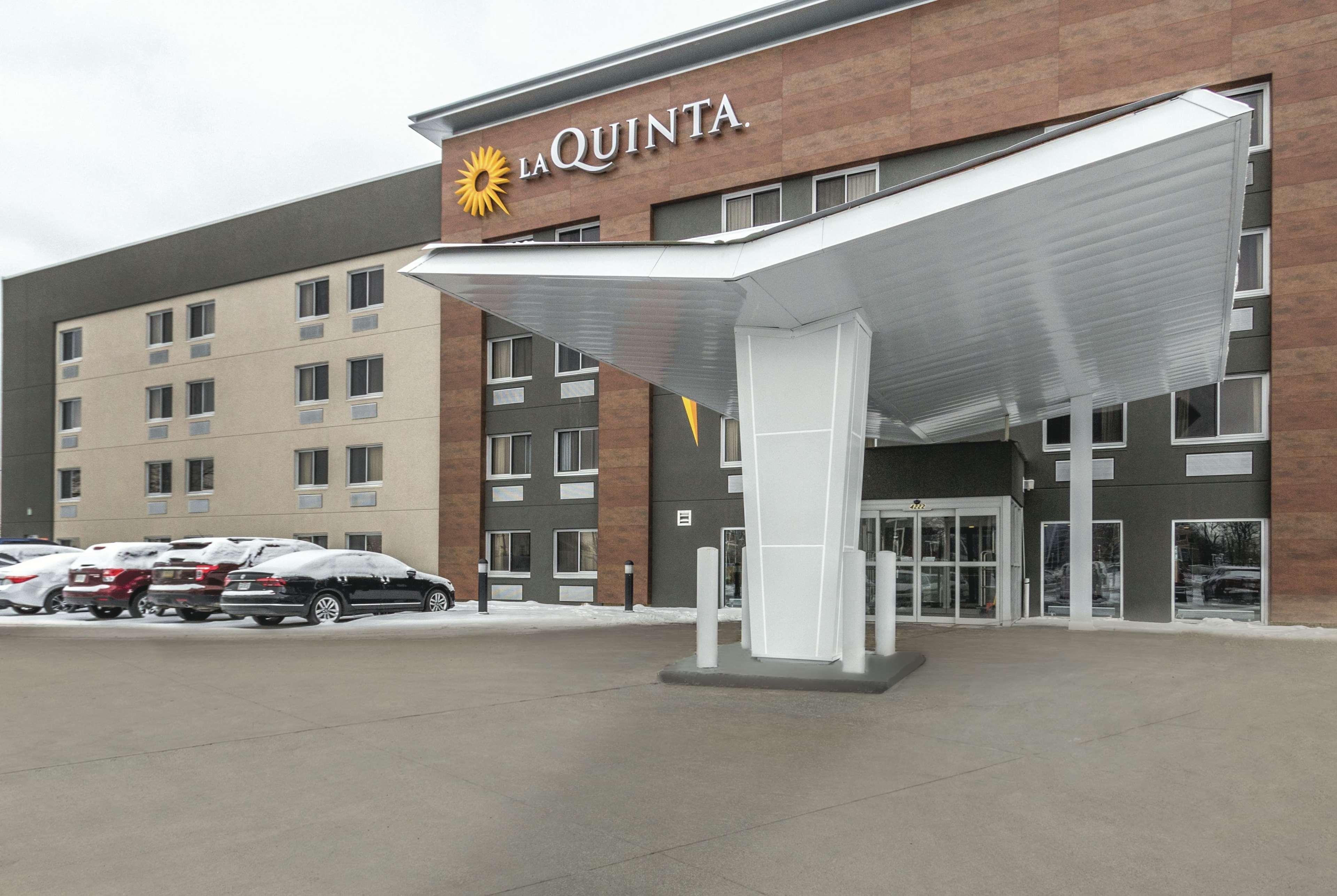 Hotel La Quinta By Wyndham - Airport North 3*