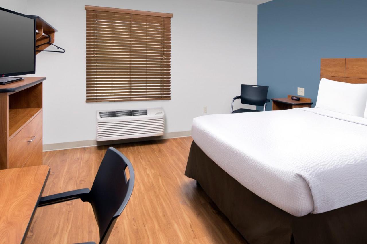 Extended America Select - - Airport Hotel 3*