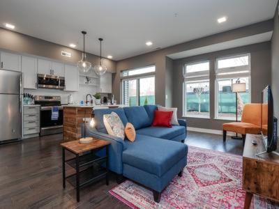 1 Bedroom Luxury 10 Minutes From First Energy Stadium D1 Apartment *