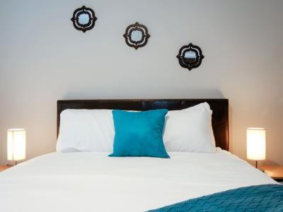 1 Bedroom Luxury 10 Minutes From First Energy Stadium D1 *