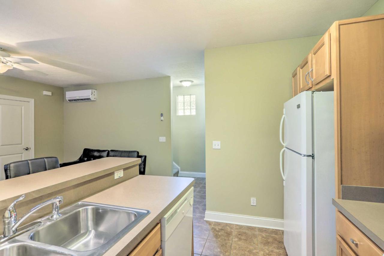 Cozy About 2 Mi To Downtown! Holiday home Cleveland