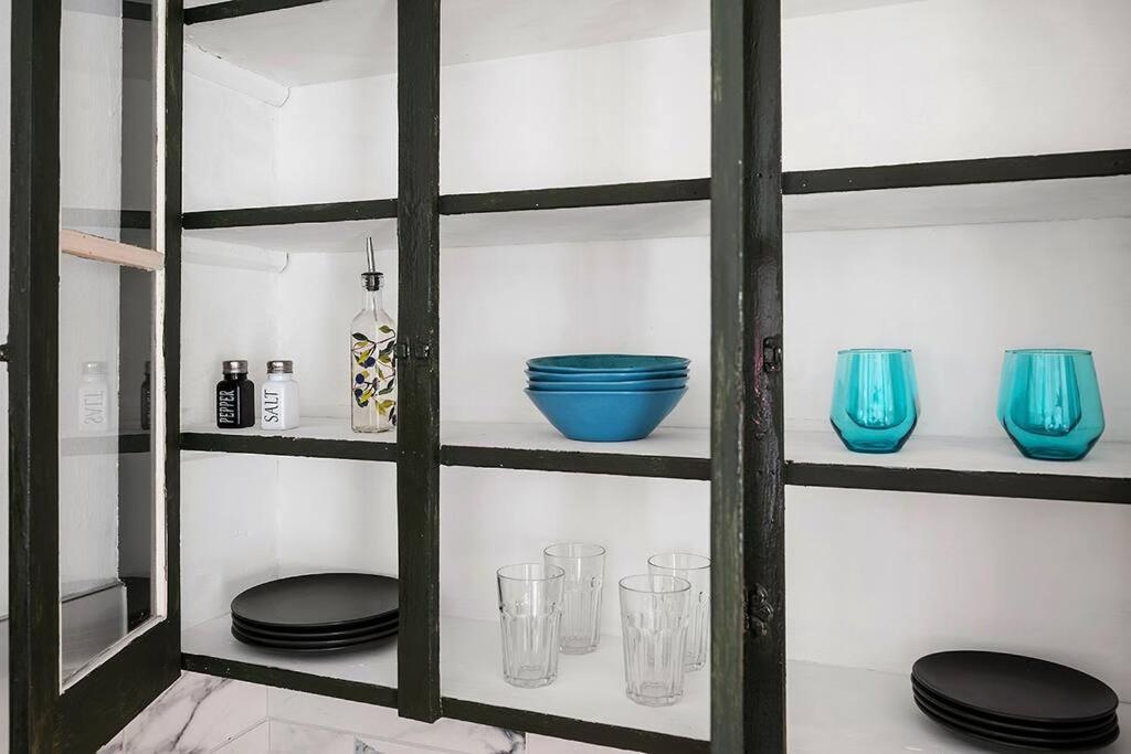 Center Of Little Italy #4 Apartment *