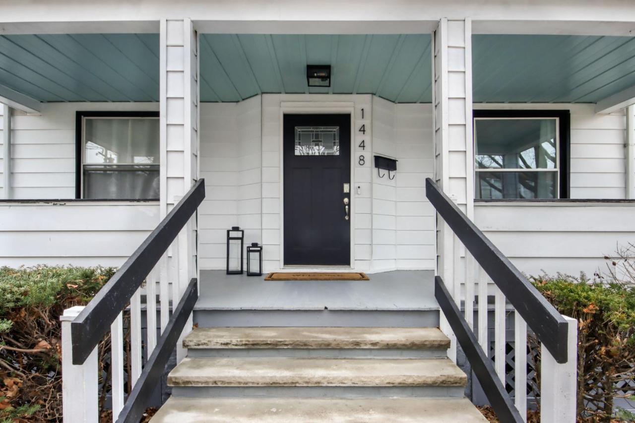 The Lakewood Belle: Family Friendly 10 Minutes To Downtown! *