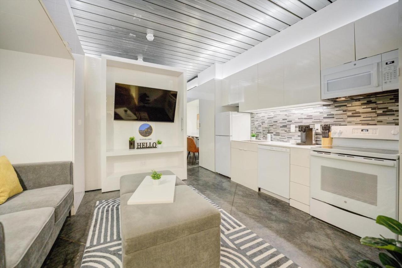 Apartment Frontdesk Mikros On Ashbury Micro Apts Cleveland