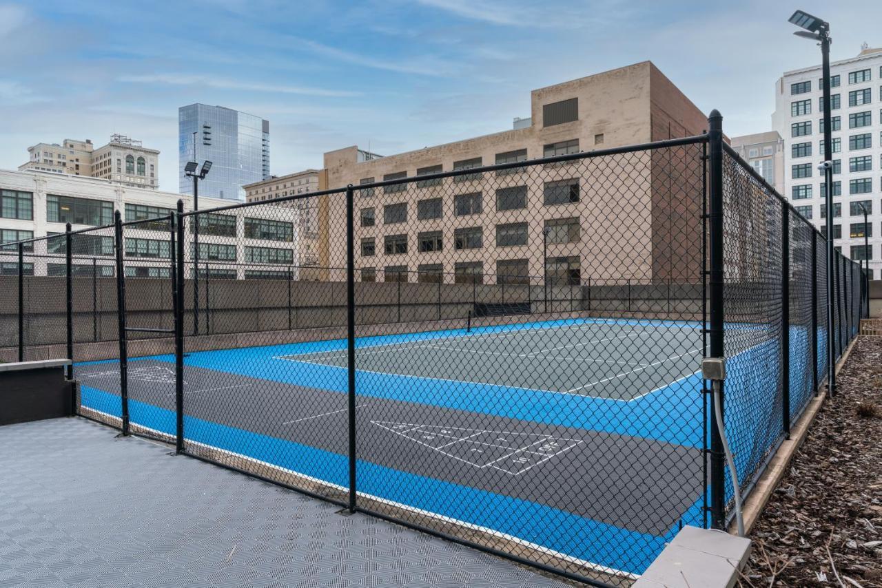 Luckman By Barsala Aparthotel Cleveland