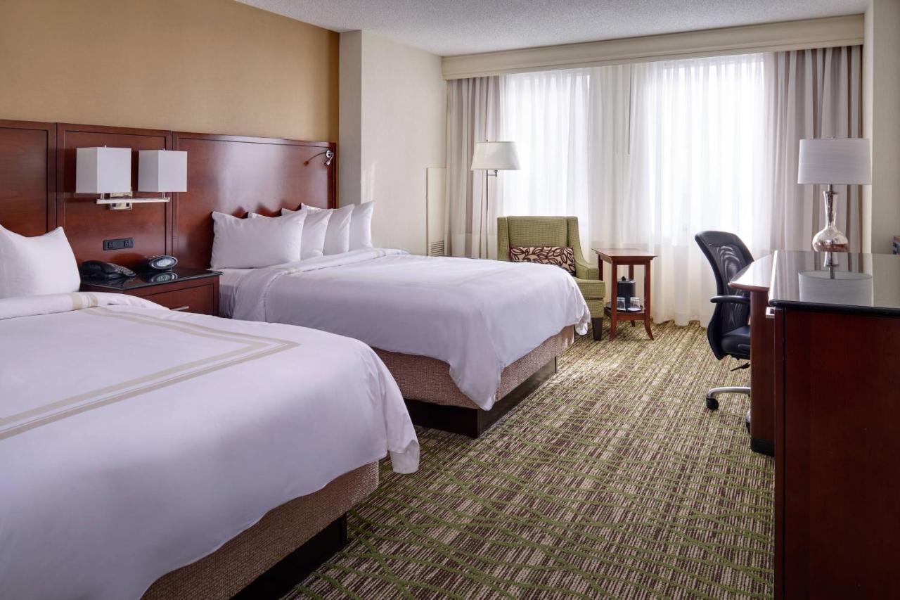 Marriott Downtown At Key Tower Hotel