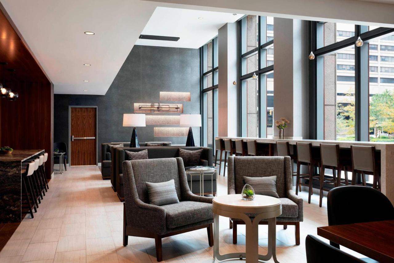 Marriott Downtown At Key Tower Hotel 4*