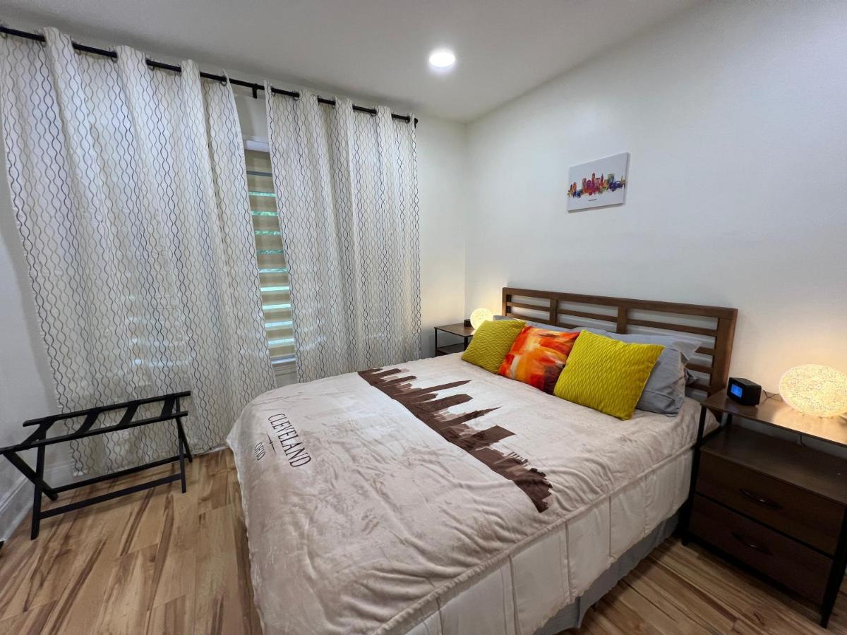 Apartment Trendy In Tremont, Cle