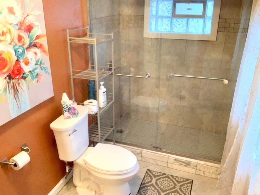 The House - Storer #2 - Comfortable 6 Beds!!! Whole House Apartment *