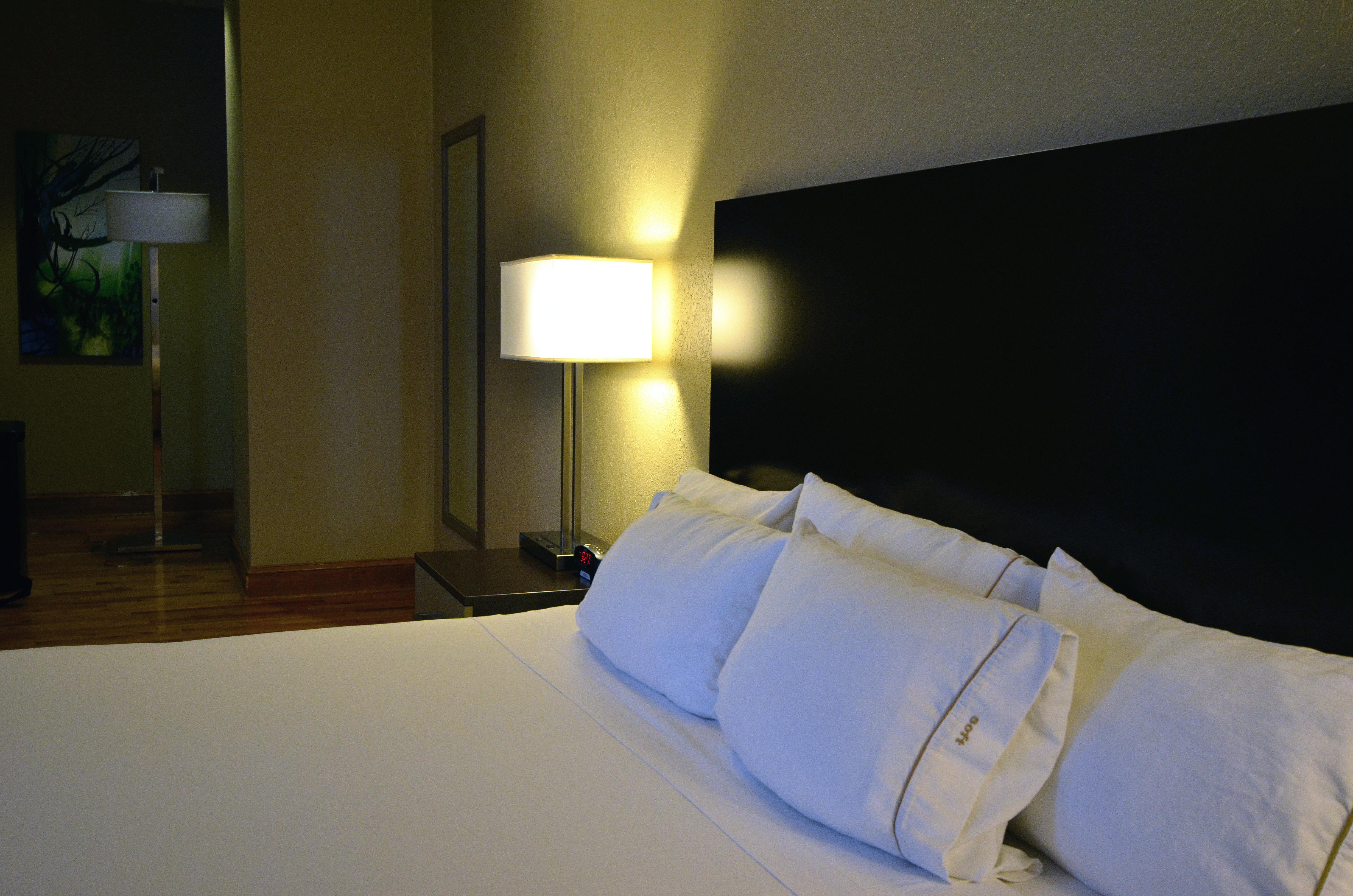 Express Downtown By Ihg Hotel