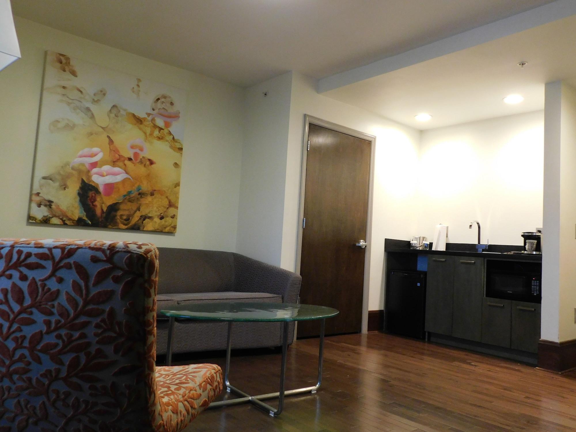 Hotel The Tudor Arms - A Doubletree By Hilton Cleveland