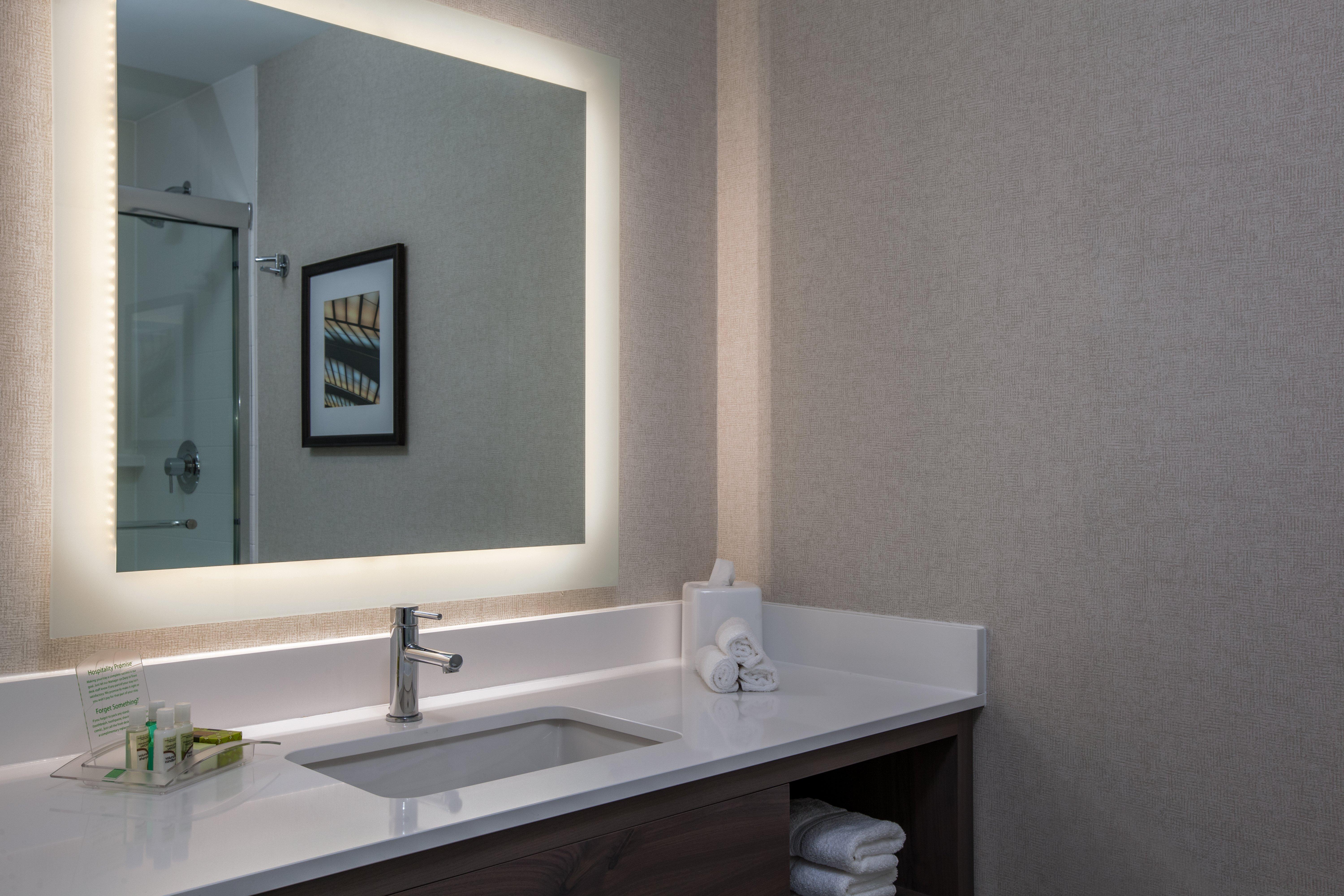 Hotel Clinic By Ihg Cleveland