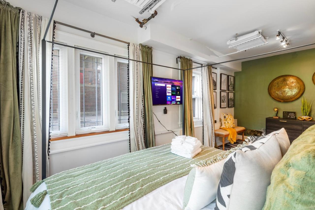 Modern Century Loft At The Pillars * Cleveland