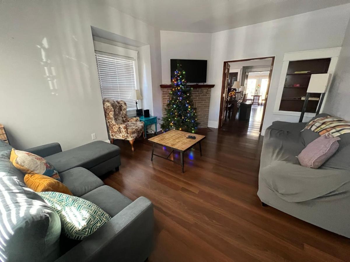 Homestay With Jay In 3 *