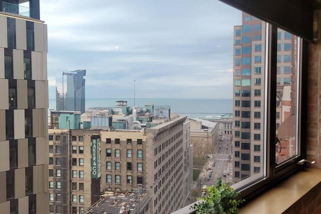 1600 Kcm Penthouse Apartment Cleveland