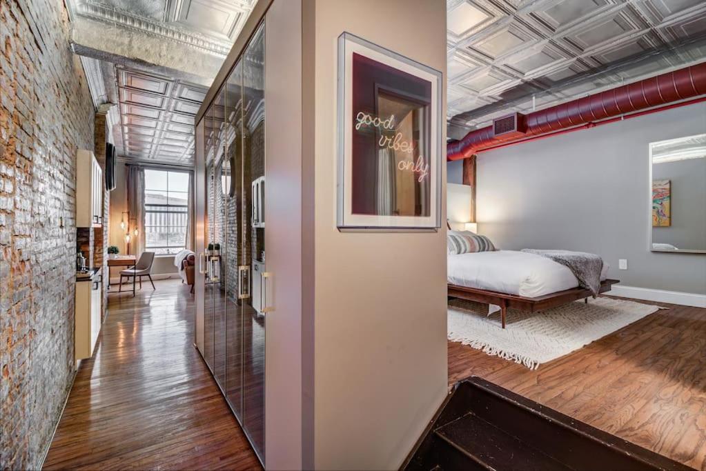 Good Vibes Loft - Dt Cle Walk To The Stadiums Cleveland