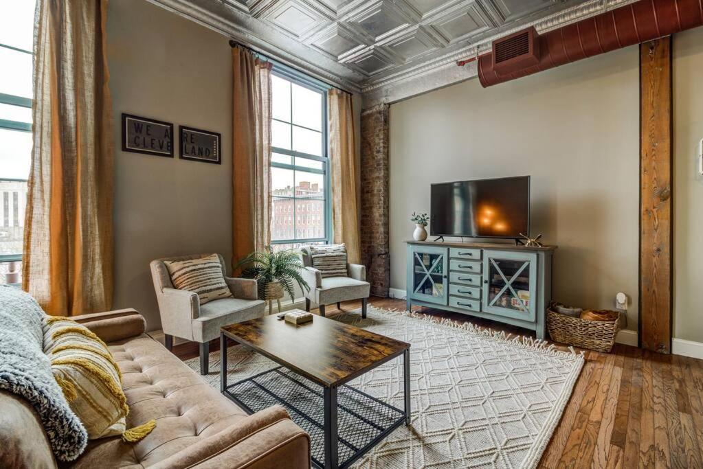 Good Vibes Loft - Dt Cle Walk To The Stadiums Holiday home