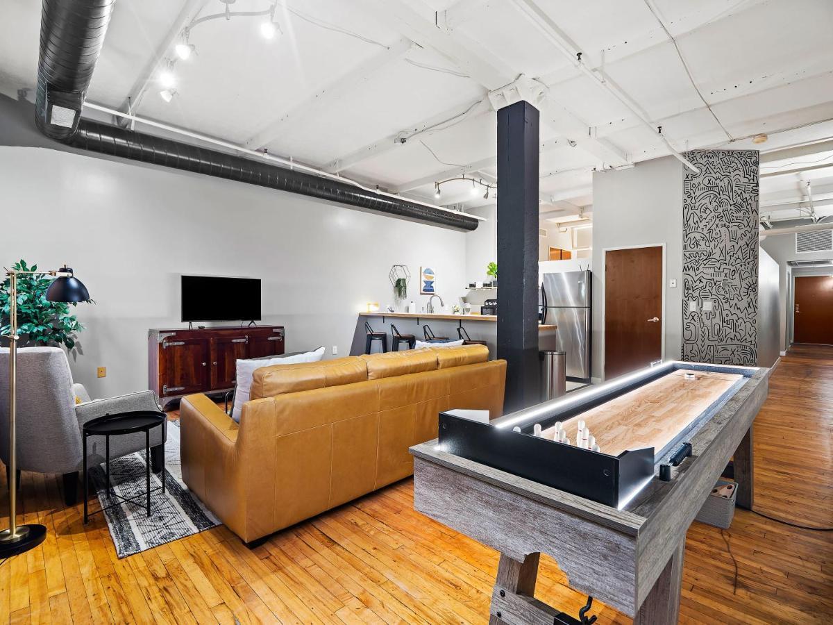 Holiday home Lakefront Loft - Downtown - Shuffle Board Table