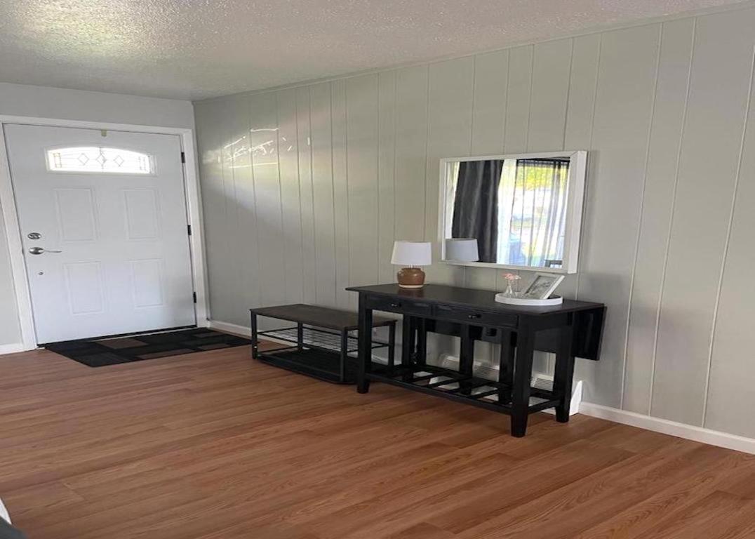 Quiet & Cozy Near Hospitals Holiday home *