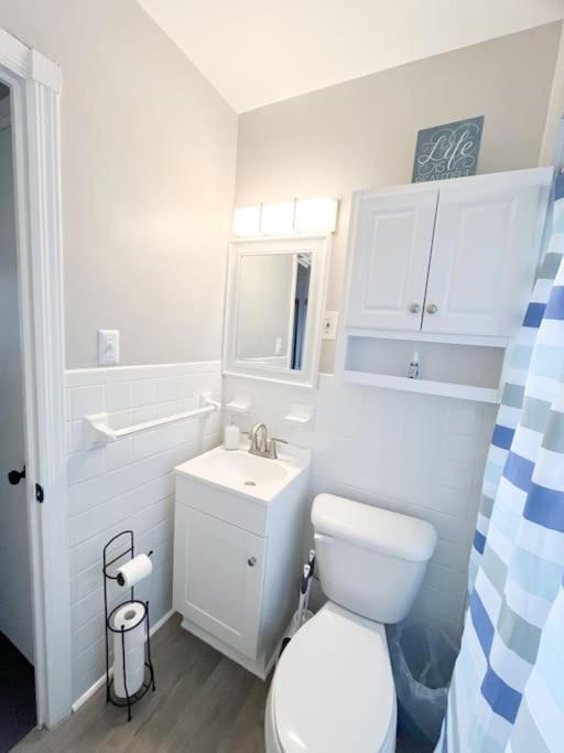 Apartment The Gateway: Entire 7 Mins From Airport Cleveland