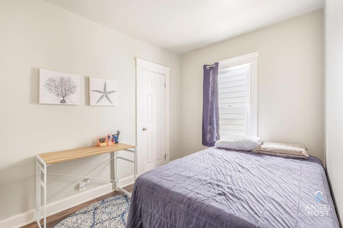Newly Remodeled Apt, South Hills Old Brooklyn Area * Cleveland