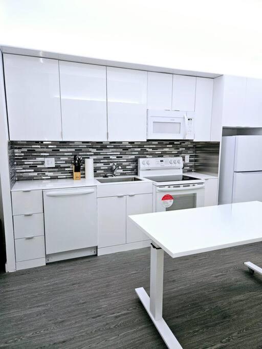 Tremont Smart 11 - A Kcm * Cleveland