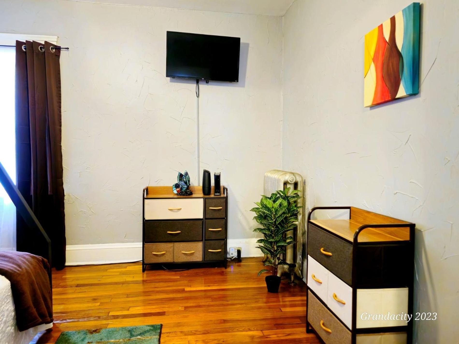 Perfect! Near Cle Clinic/case/uh/downtown! Cleveland