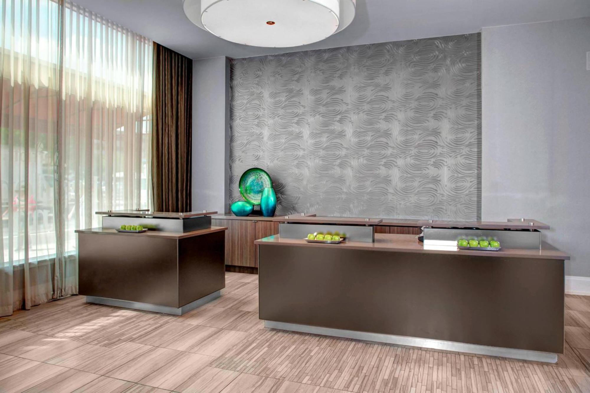 Hotel By Marriott Downtown Cleveland