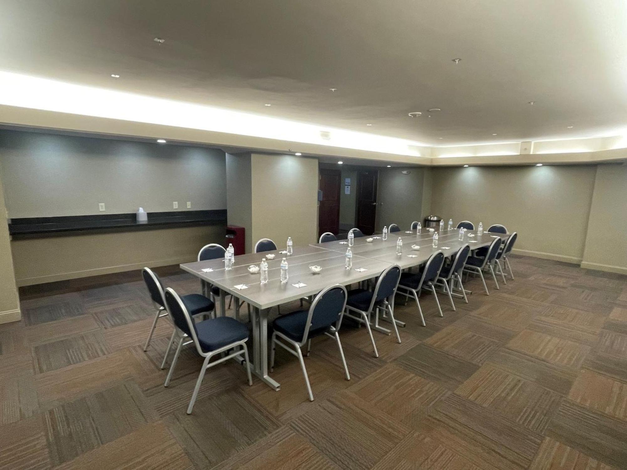 Express Downtown By Ihg