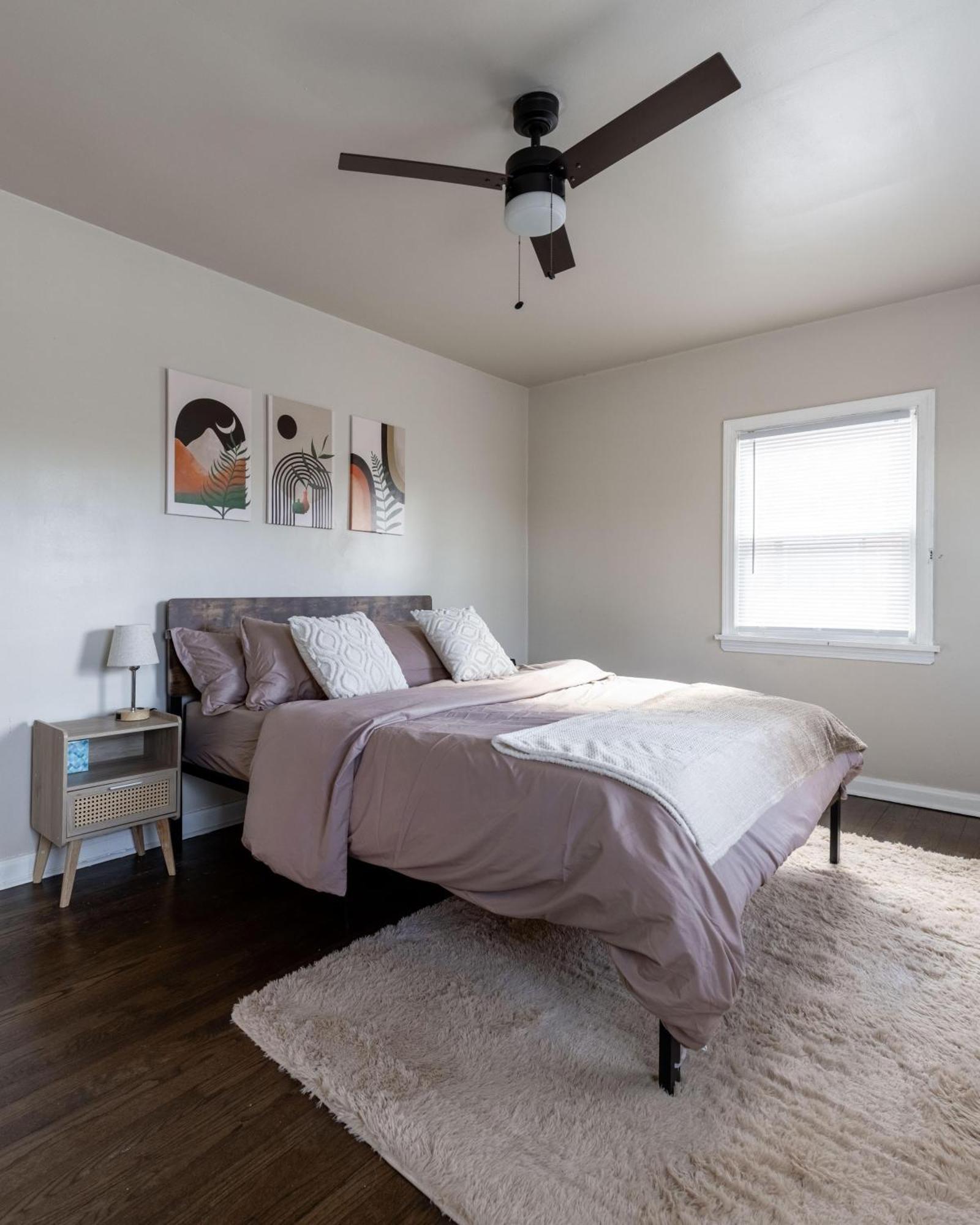 Charming Heights Apartment