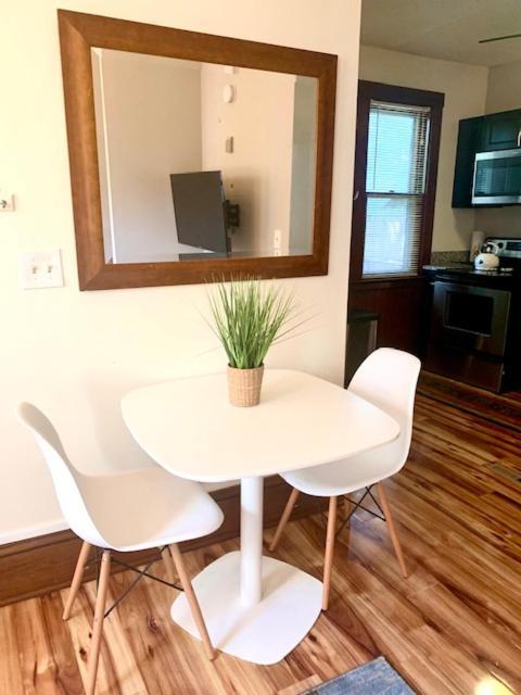 Cozy And Wonderful W47th Holiday home