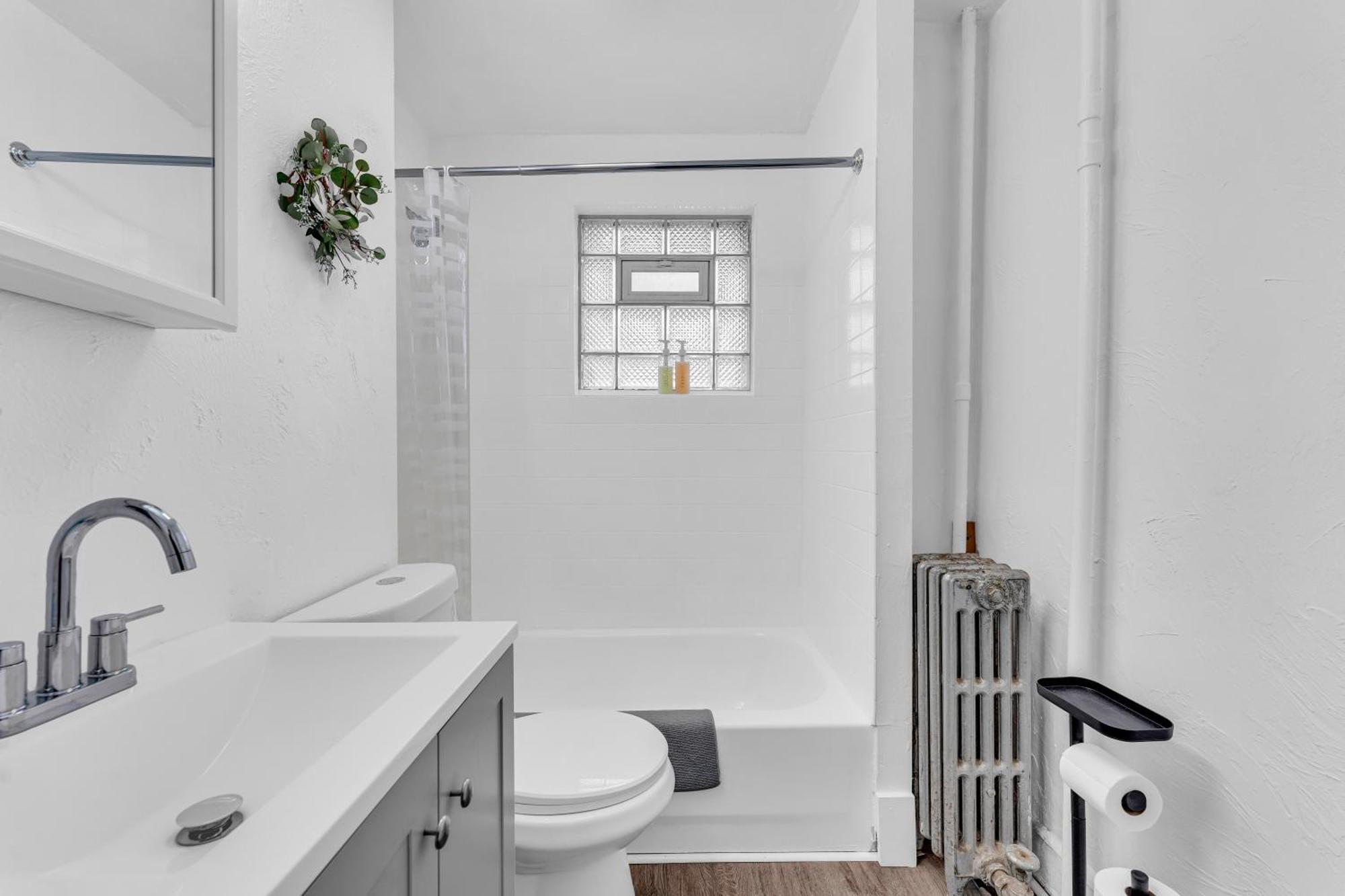 Apartment Historic Cozy Haven In Little Italy