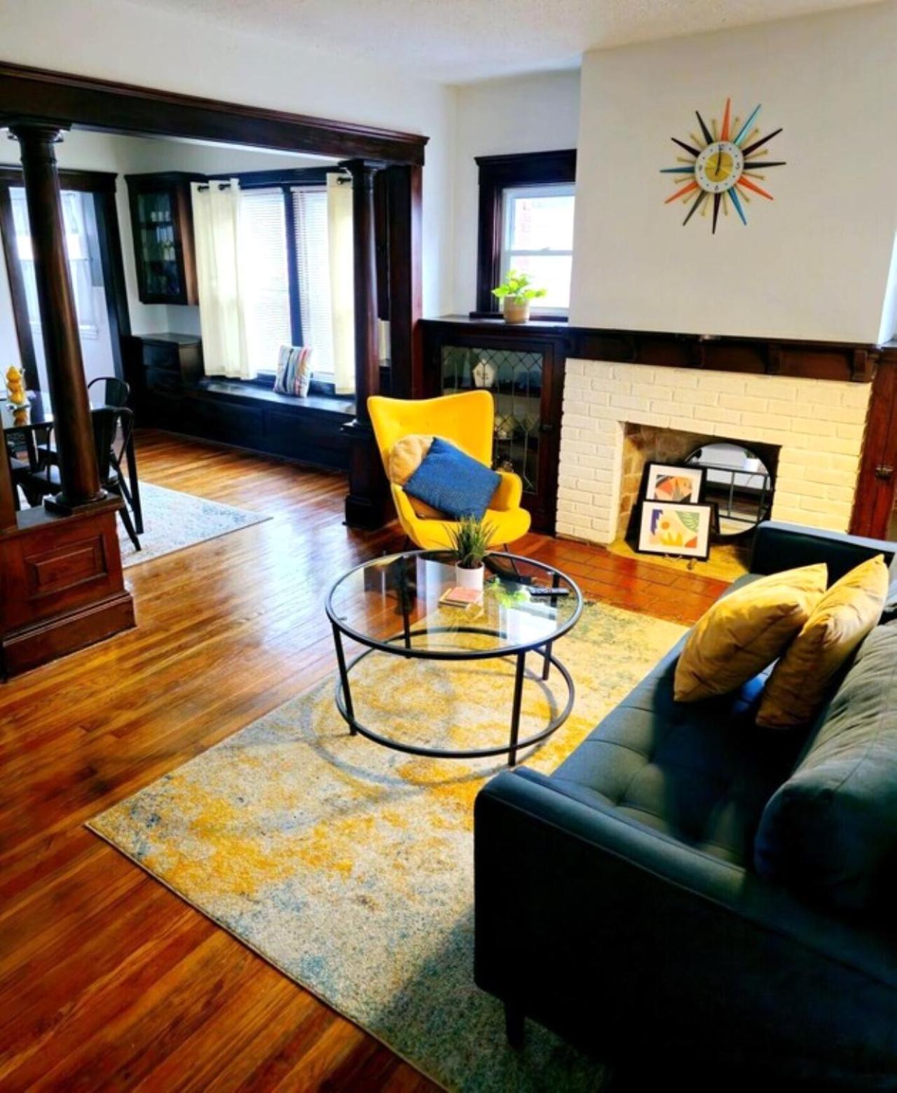 Lovely! Near Cleve Clinic/uh/cwru/dwntwn W/porch * Cleveland