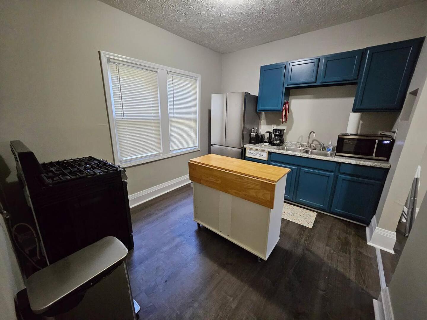 Holiday home Elegant 4 Bedroom @cleveland Clinic Area *