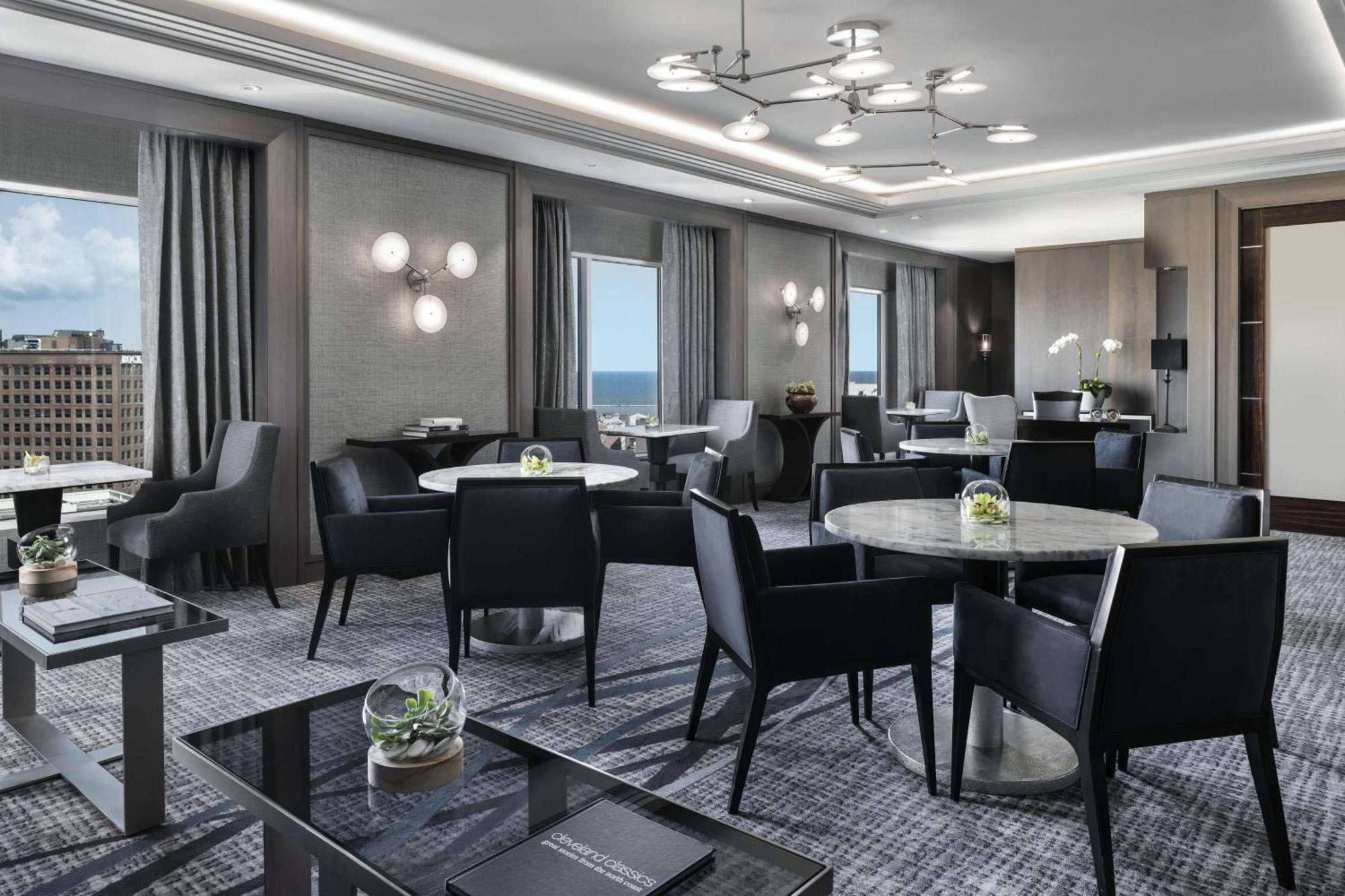 Hotel The Ritz-carlton,
