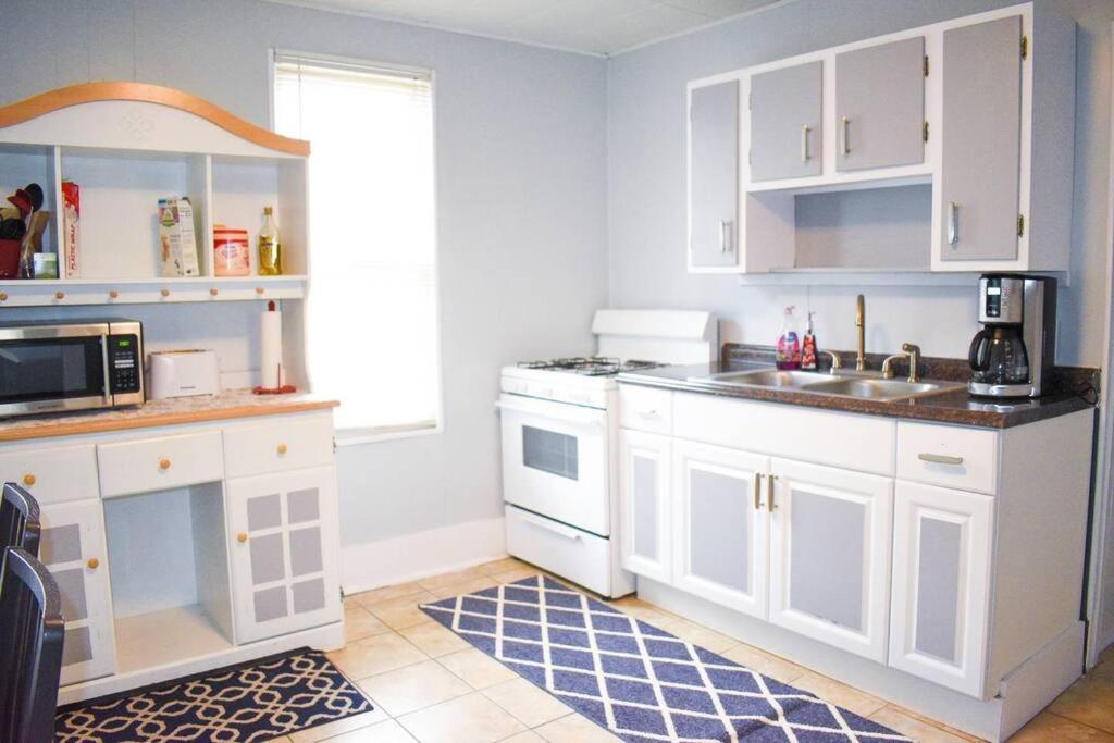 Apartment The House - Huge Ohio District - 5 Minutes From Downtown - W45th1 Upper Cleveland