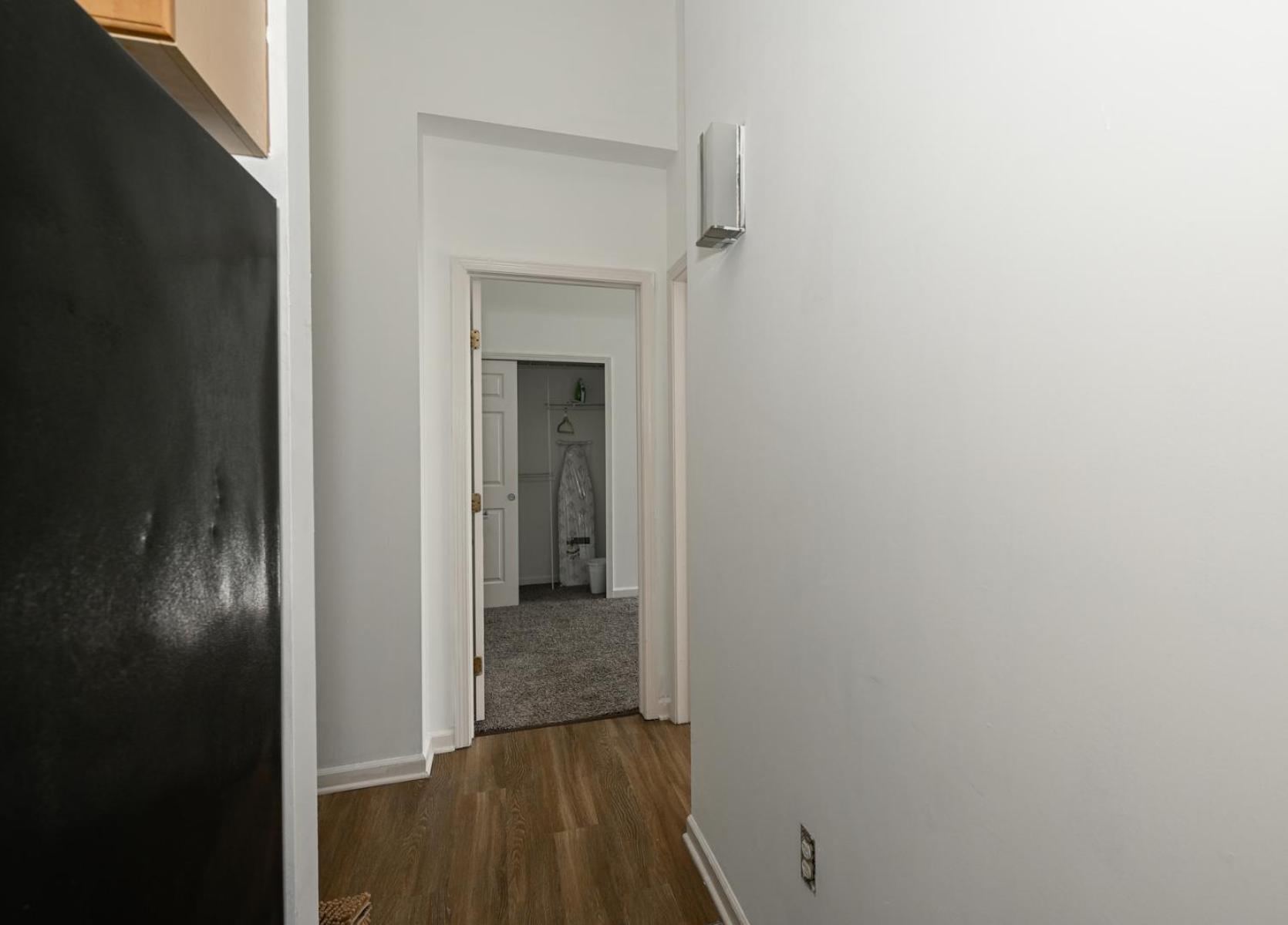 Prkg+sauna+gym Near Rock & Roll Hall Of Fame Apartment *