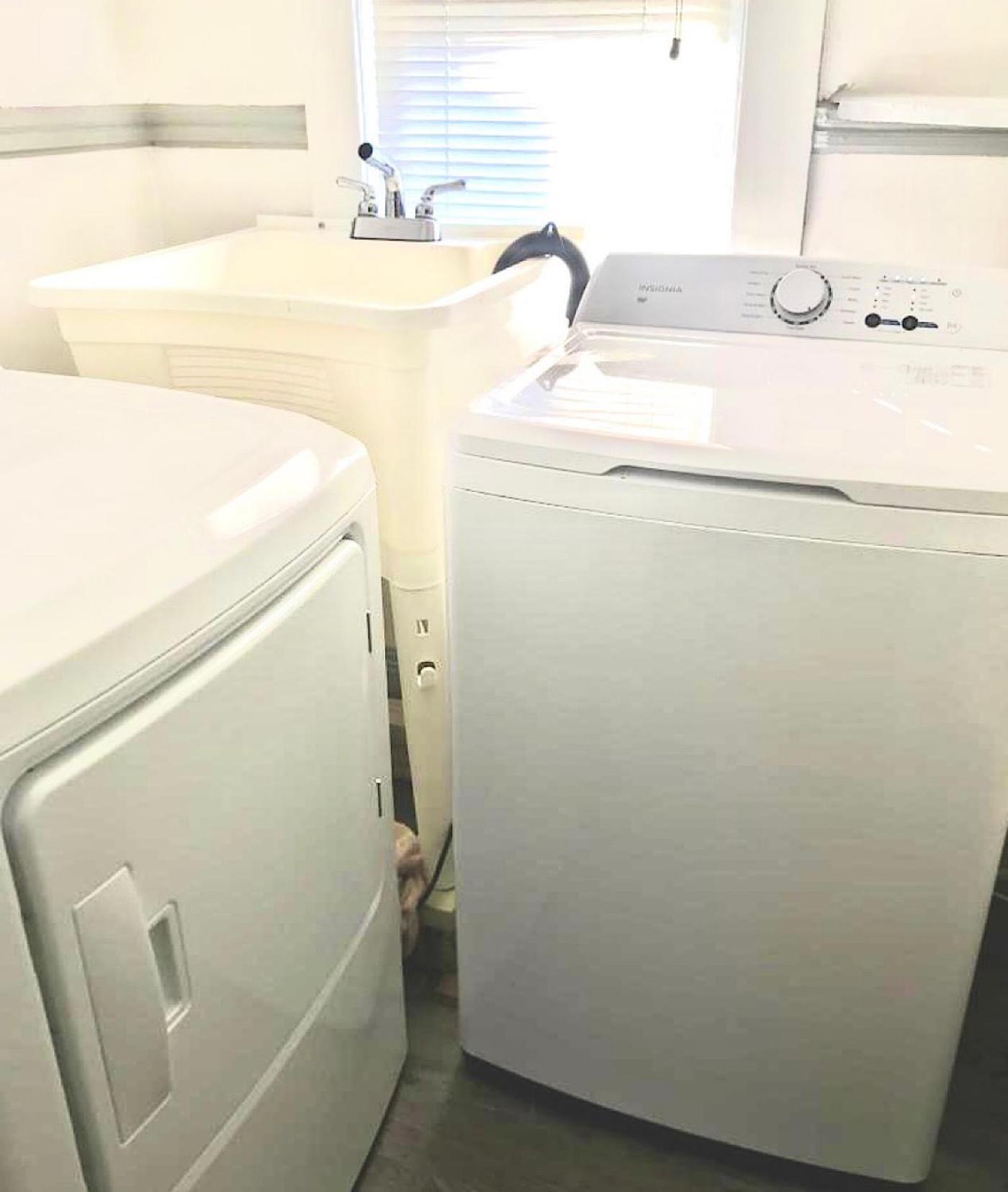 Holiday home The Rubi Lounge: Modern Brooklyn Escape With Parking & High-speed Wi-fi Cleveland