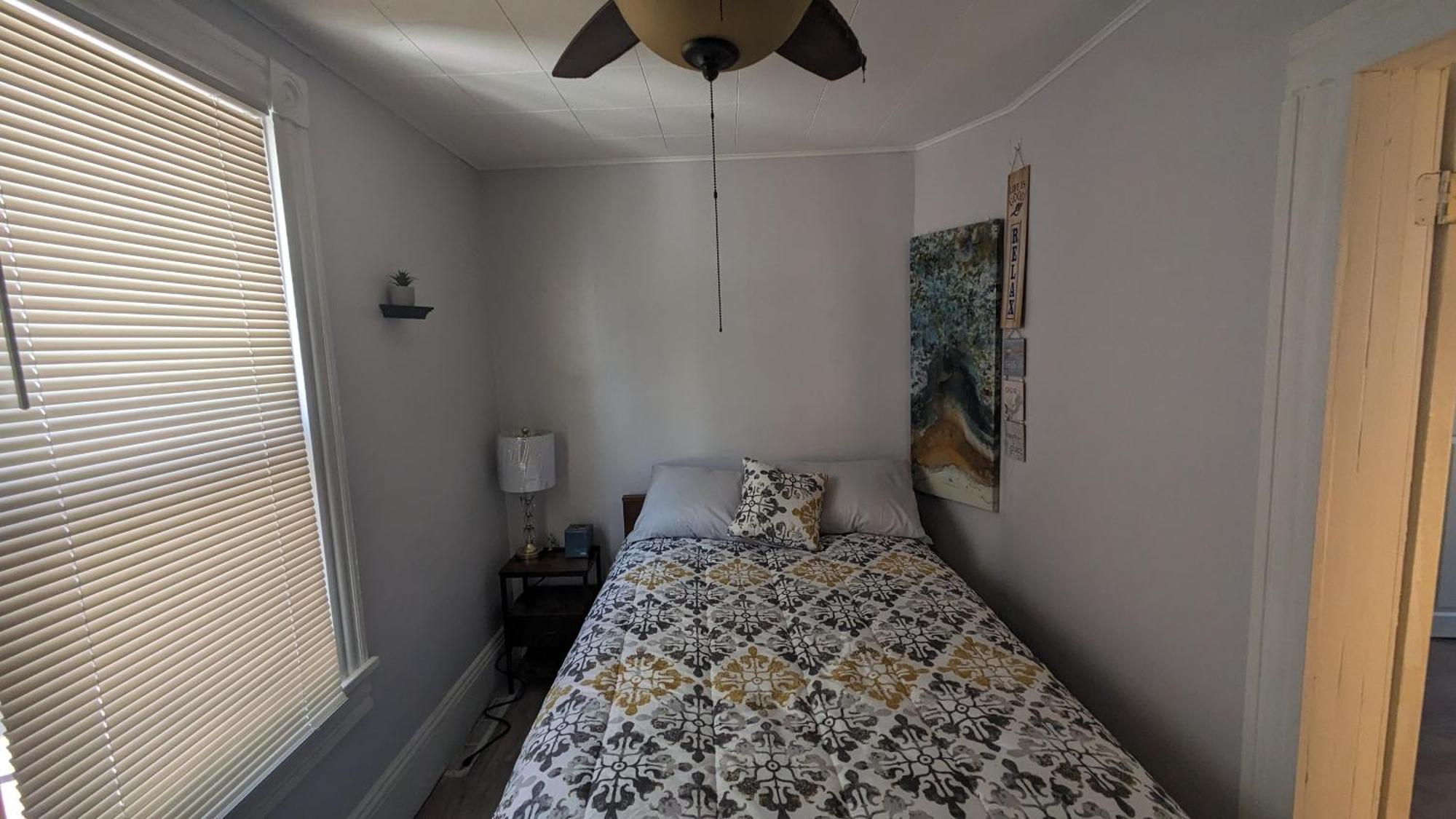 Amazing Llc Apartment Cleveland