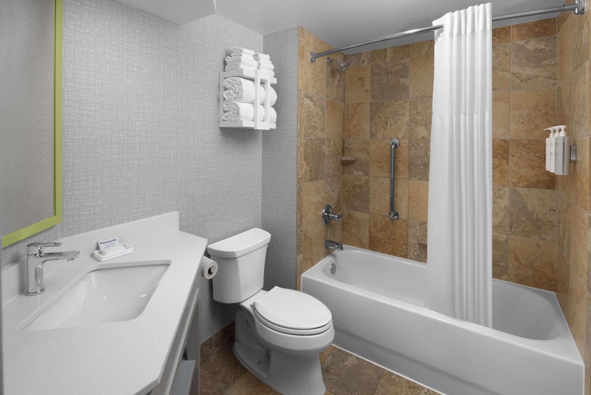 Hotel Hampton Cleveland-downtown 3*