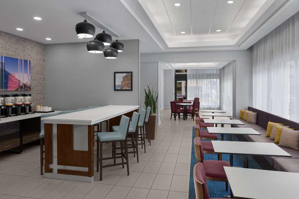 Hampton Cleveland-downtown 3*