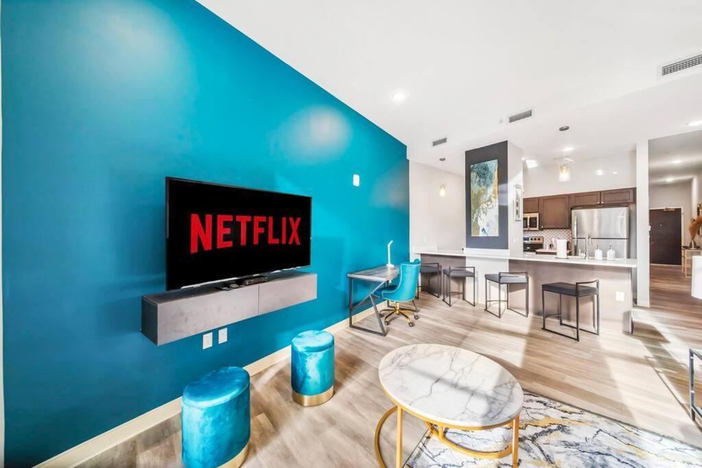 413- Heart Of Dt With Free Heated Pool And Gym Luxe Cleveland