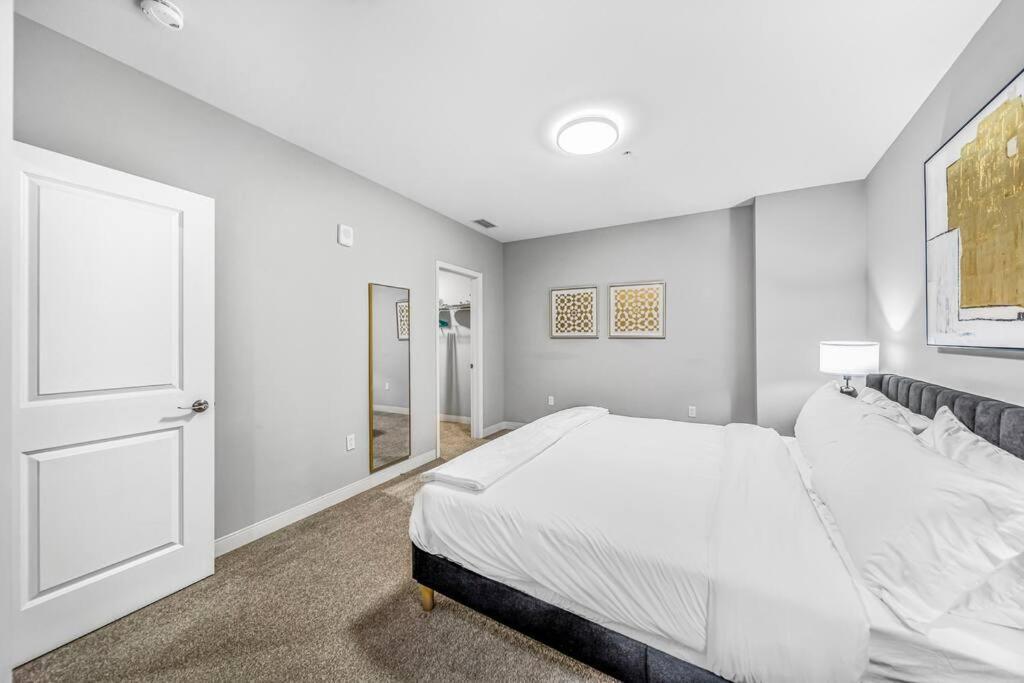 2br Unit With Game Machine With Pool And Gym Access-602 *