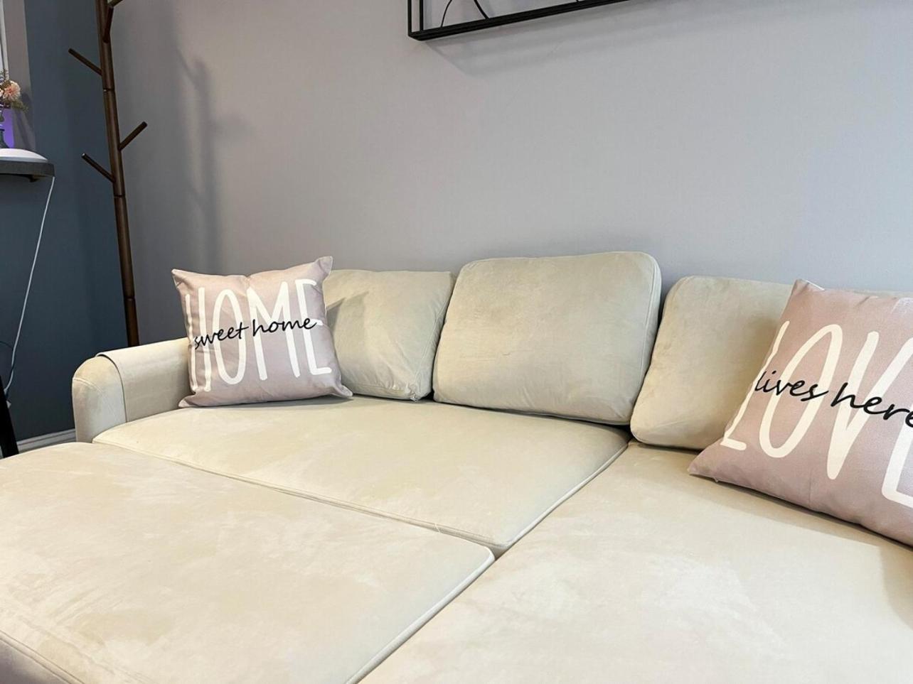 Local Modern Getaway - Ground Floor Apartment Cleveland