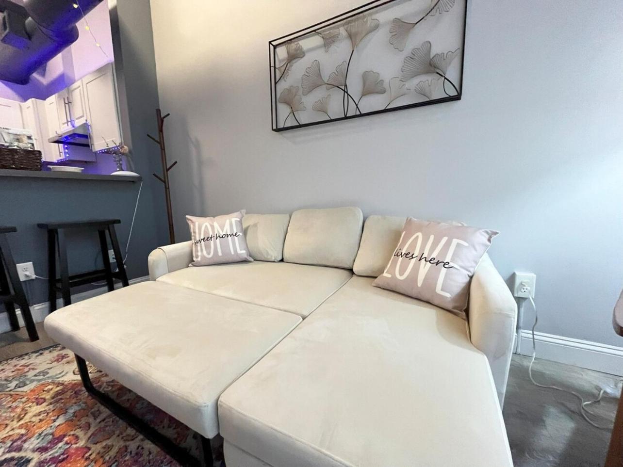 Apartment Local Modern Getaway - Ground Floor *