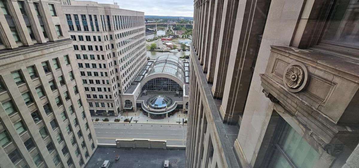 Apartment Downtown Sq Stadium Clinic Casino And Lake Cleveland