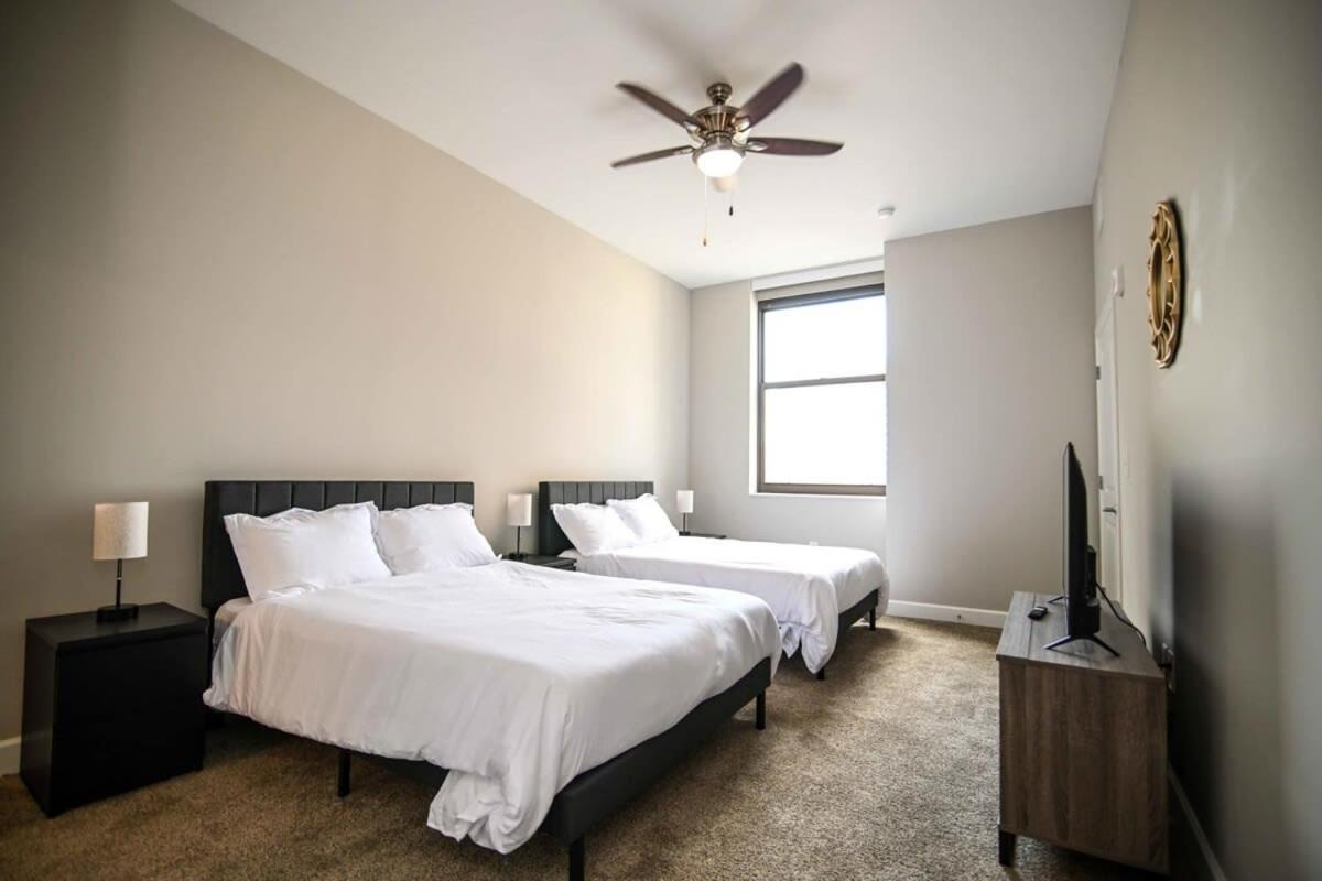 Apartment Downtown Sq Stadium Casino Rock Hall Clinic Cleveland