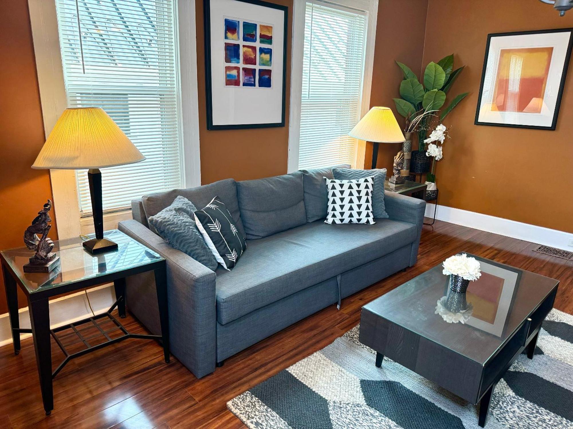 Apartment The House - Huge Ohio District - 5 Minutes From Downtown - W45th1 Upper *