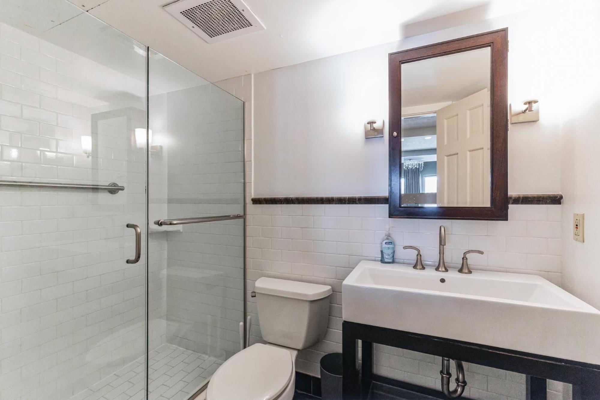Apartment Downtown Cleveland- Steps To Sports & Events Cleveland